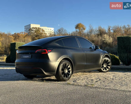 Черный Тесла Model Y, объемом двигателя 0 л и пробегом 60 тыс. км за 22999 $, фото 9 на Automoto.ua
