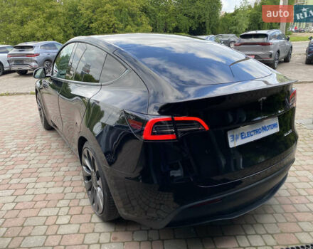 Черный Тесла Model Y, объемом двигателя 0 л и пробегом 74 тыс. км за 27699 $, фото 6 на Automoto.ua