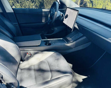 Чорний Тесла Model Y, об'ємом двигуна 0 л та пробігом 58 тис. км за 25000 $, фото 23 на Automoto.ua