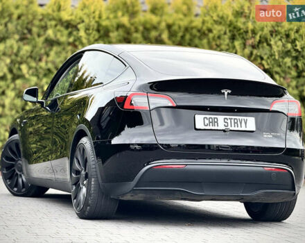 Чорний Тесла Model Y, об'ємом двигуна 0 л та пробігом 62 тис. км за 24999 $, фото 7 на Automoto.ua