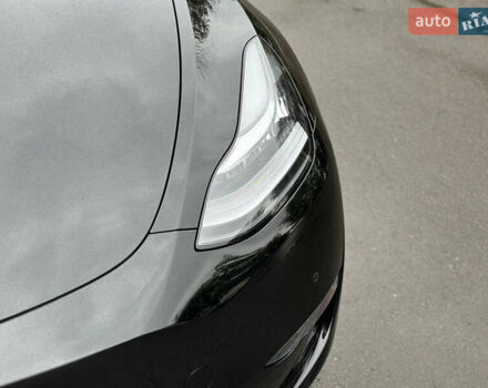 Черный Тесла Model Y, объемом двигателя 0 л и пробегом 82 тыс. км за 26000 $, фото 21 на Automoto.ua