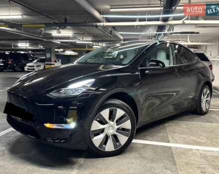 Черный Тесла Model Y, объемом двигателя 0 л и пробегом 33 тыс. км за 25900 $, фото 5 на Automoto.ua