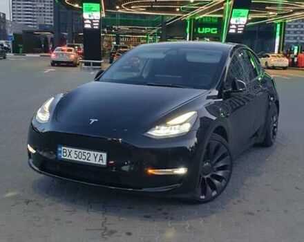 Тесла Model Y 2021 в Киеве на Automoto.ua Черный Тесла Model Y, объемом двигателя 0 л и пробегом 115 тыс. км за 25200 $, фото 4 на Automoto.ua