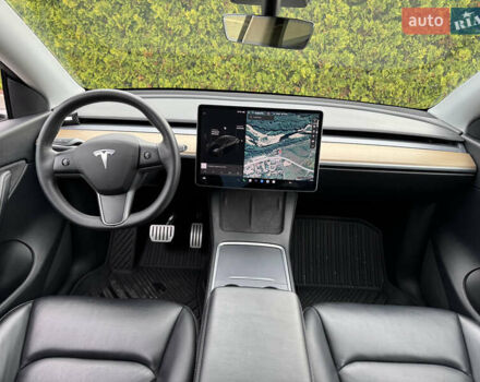 Чорний Тесла Model Y, об'ємом двигуна 0 л та пробігом 62 тис. км за 24999 $, фото 42 на Automoto.ua