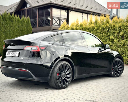 Чорний Тесла Model Y, об'ємом двигуна 0 л та пробігом 62 тис. км за 24999 $, фото 19 на Automoto.ua