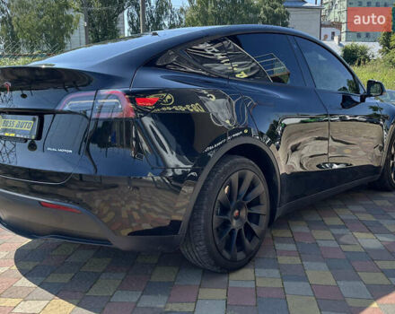 Черный Тесла Model Y, объемом двигателя 0 л и пробегом 51 тыс. км за 27300 $, фото 6 на Automoto.ua