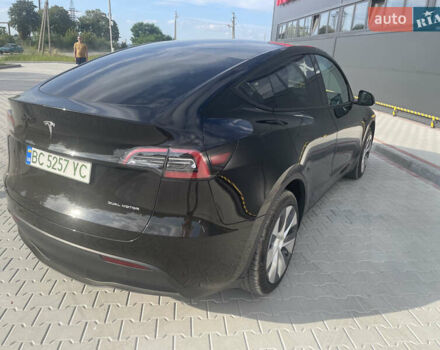 Чорний Тесла Model Y, об'ємом двигуна 0 л та пробігом 43 тис. км за 28300 $, фото 23 на Automoto.ua