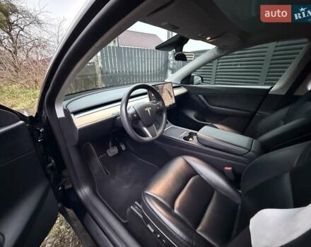 Черный Тесла Model Y, объемом двигателя 0 л и пробегом 146 тыс. км за 24200 $, фото 14 на Automoto.ua