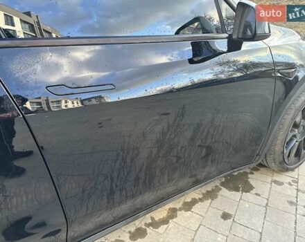 Черный Тесла Model Y, объемом двигателя 0 л и пробегом 59 тыс. км за 24900 $, фото 38 на Automoto.ua
