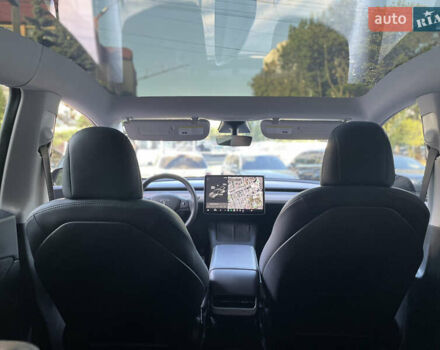 Черный Тесла Model Y, объемом двигателя 0 л и пробегом 77 тыс. км за 22700 $, фото 14 на Automoto.ua