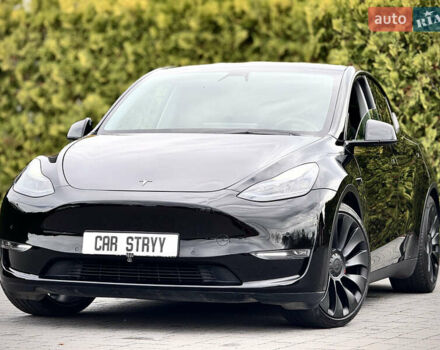 Чорний Тесла Model Y, об'ємом двигуна 0 л та пробігом 62 тис. км за 24999 $, фото 1 на Automoto.ua