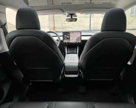 Черный Тесла Model Y, объемом двигателя 0 л и пробегом 107 тыс. км за 22999 $, фото 31 на Automoto.ua