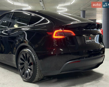 Черный Тесла Model Y, объемом двигателя 0 л и пробегом 70 тыс. км за 26900 $, фото 12 на Automoto.ua