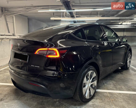 Черный Тесла Model Y, объемом двигателя 0 л и пробегом 33 тыс. км за 25900 $, фото 14 на Automoto.ua