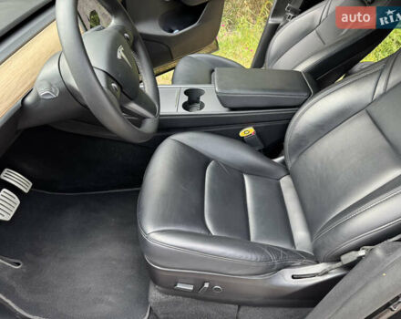 Тесла Model Y 2021 в Виннице на Automoto.ua Черный Тесла Model Y, объемом двигателя 0 л и пробегом 70 тыс. км за 25199 $, фото 9 на Automoto.ua