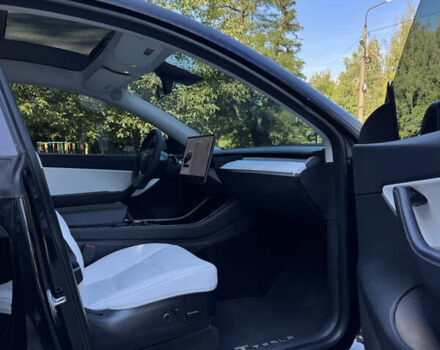 Чорний Тесла Model Y, об'ємом двигуна 0 л та пробігом 113 тис. км за 22222 $, фото 9 на Automoto.ua