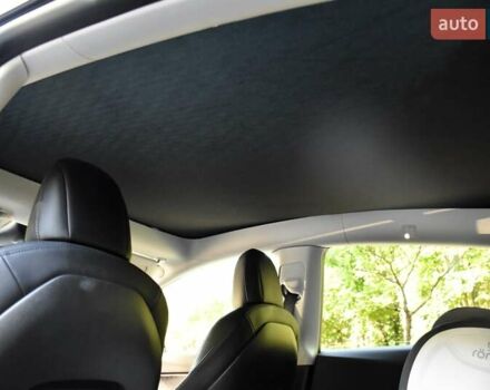 Черный Тесла Model Y, объемом двигателя 0 л и пробегом 82 тыс. км за 24950 $, фото 44 на Automoto.ua