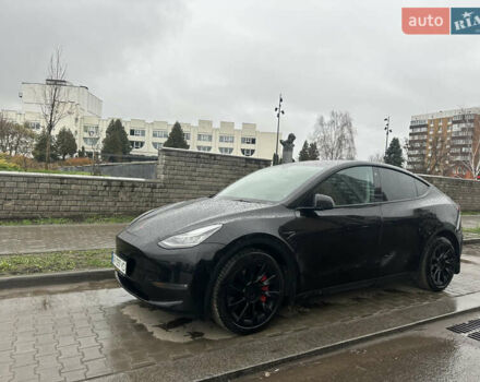 Черный Тесла Model Y, объемом двигателя 0 л и пробегом 127 тыс. км за 26500 $, фото 1 на Automoto.ua