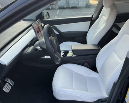 Чорний Тесла Model Y, об'ємом двигуна 0 л та пробігом 133 тис. км за 23500 $, фото 10 на Automoto.ua