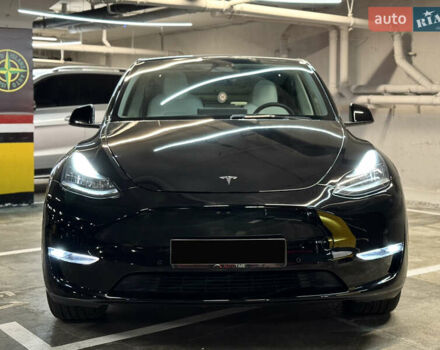 Черный Тесла Model Y, объемом двигателя 0 л и пробегом 33 тыс. км за 25900 $, фото 8 на Automoto.ua