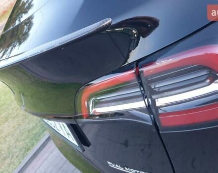 Тесла Model Y 2021 в Киеве на Automoto.ua Черный Тесла Model Y, объемом двигателя 0 л и пробегом 115 тыс. км за 25200 $, фото 44 на Automoto.ua