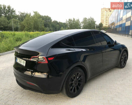 Черный Тесла Model Y, объемом двигателя 0 л и пробегом 63 тыс. км за 27500 $, фото 5 на Automoto.ua