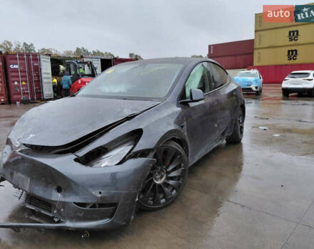 Черный Тесла Model Y, объемом двигателя 0 л и пробегом 50 тыс. км за 17999 $, фото 3 на Automoto.ua
