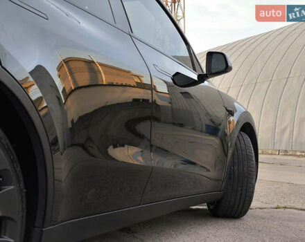 Черный Тесла Model Y, объемом двигателя 0 л и пробегом 57 тыс. км за 23950 $, фото 13 на Automoto.ua