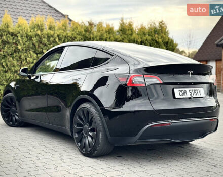 Чорний Тесла Model Y, об'ємом двигуна 0 л та пробігом 62 тис. км за 24999 $, фото 8 на Automoto.ua