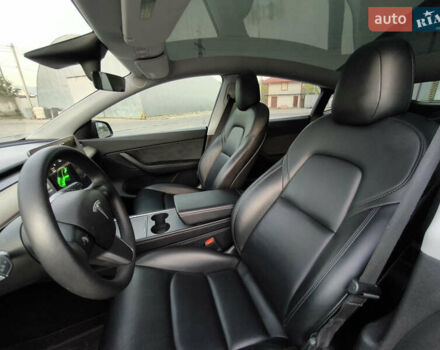 Черный Тесла Model Y, объемом двигателя 0 л и пробегом 57 тыс. км за 23950 $, фото 22 на Automoto.ua