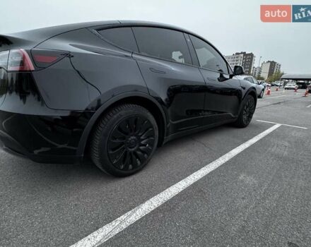 Черный Тесла Model Y, объемом двигателя 0 л и пробегом 46 тыс. км за 34000 $, фото 9 на Automoto.ua