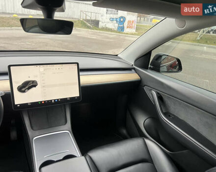 Черный Тесла Model Y, объемом двигателя 0 л и пробегом 61 тыс. км за 22900 $, фото 32 на Automoto.ua