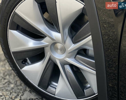Тесла Model Y 2022 у Луцьку на Automoto.ua Чорний Тесла Model Y, об'ємом двигуна 0 л та пробігом 224 тис. км за 27500 $, фото 39 на Automoto.ua