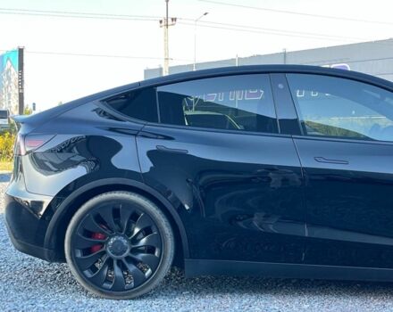 Черный Тесла Model Y, объемом двигателя 0 л и пробегом 73 тыс. км за 27890 $, фото 5 на Automoto.ua