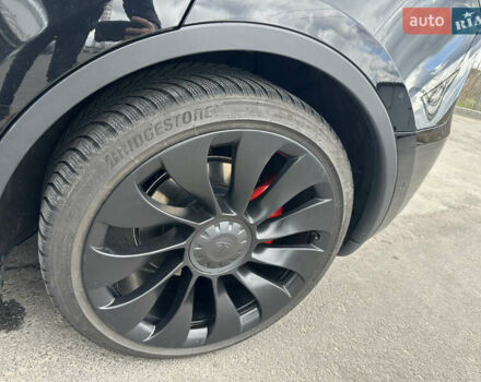 Черный Тесла Model Y, объемом двигателя 0 л и пробегом 36 тыс. км за 40800 $, фото 17 на Automoto.ua