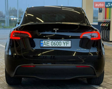Черный Тесла Model Y, объемом двигателя 0 л и пробегом 53 тыс. км за 34999 $, фото 9 на Automoto.ua