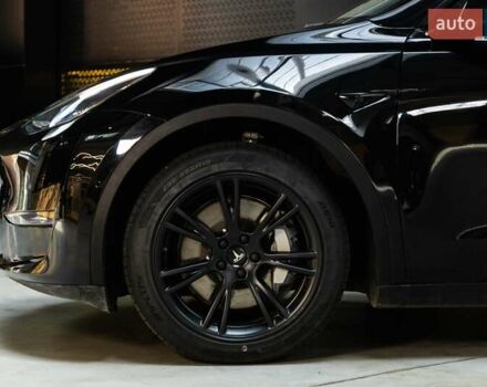 Черный Тесла Model Y, объемом двигателя 0 л и пробегом 155 тыс. км за 23000 $, фото 2 на Automoto.ua