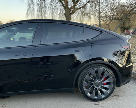 Тесла Model Y 2022 в Ровно на Automoto.ua Черный Тесла Model Y, объемом двигателя 0 л и пробегом 83 тыс. км за 25900 $, фото 7 на Automoto.ua