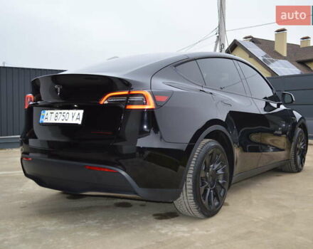 Чорний Тесла Model Y, об'ємом двигуна 0 л та пробігом 32 тис. км за 25900 $, фото 16 на Automoto.ua