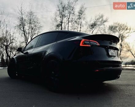 Черный Тесла Model Y, объемом двигателя 0 л и пробегом 44 тыс. км за 34200 $, фото 3 на Automoto.ua