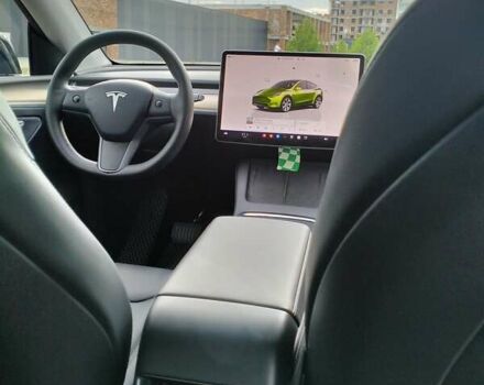 Черный Тесла Model Y, объемом двигателя 0 л и пробегом 23 тыс. км за 30500 $, фото 30 на Automoto.ua