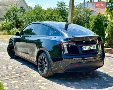 Черный Тесла Model Y, объемом двигателя 0 л и пробегом 50 тыс. км за 24999 $, фото 3 на Automoto.ua