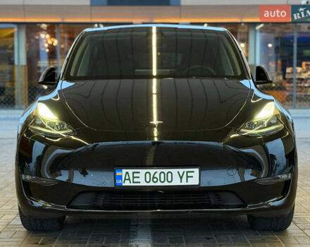 Черный Тесла Model Y, объемом двигателя 0 л и пробегом 53 тыс. км за 34999 $, фото 6 на Automoto.ua