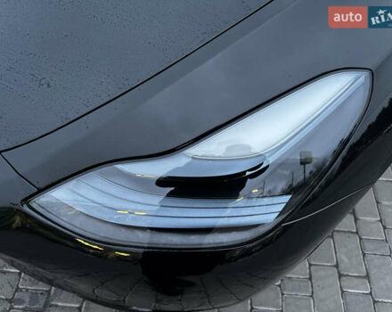 Черный Тесла Model Y, объемом двигателя 0 л и пробегом 85 тыс. км за 28000 $, фото 46 на Automoto.ua