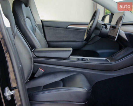 Чорний Тесла Model Y, об'ємом двигуна 0 л та пробігом 130 тис. км за 25500 $, фото 36 на Automoto.ua