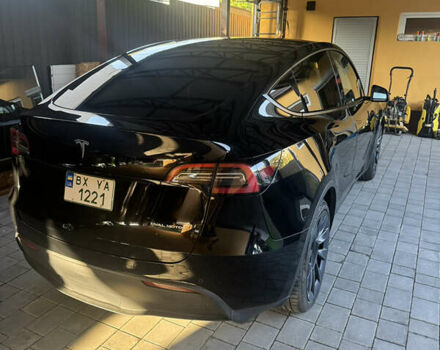 Черный Тесла Model Y, объемом двигателя 0 л и пробегом 89 тыс. км за 25500 $, фото 4 на Automoto.ua