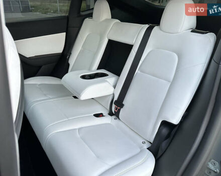 Чорний Тесла Model Y, об'ємом двигуна 0 л та пробігом 135 тис. км за 26499 $, фото 40 на Automoto.ua