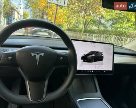 Черный Тесла Model Y, объемом двигателя 0 л и пробегом 11 тыс. км за 30300 $, фото 6 на Automoto.ua
