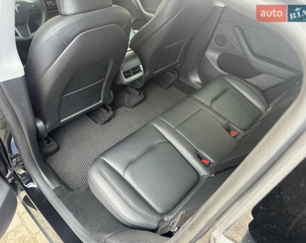 Черный Тесла Model Y, объемом двигателя 0 л и пробегом 58 тыс. км за 34500 $, фото 56 на Automoto.ua