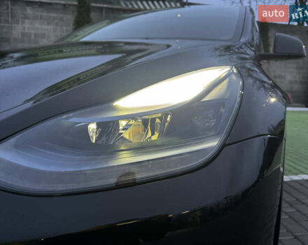 Черный Тесла Model Y, объемом двигателя 0 л и пробегом 85 тыс. км за 28000 $, фото 48 на Automoto.ua